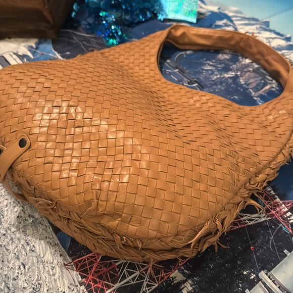 Bottega Veneta Large Travel Bag Intrecciato Leather Hobo Carmel Beige - Picture 3 of 16